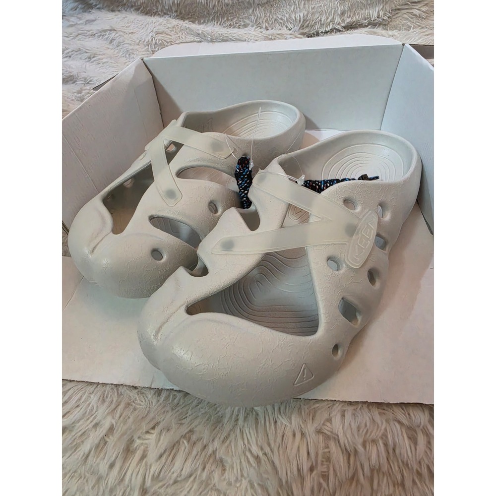 KEEN Men Yogui Arts Slip-On Recovery Clogs Bone Cream 1002097 Size 12